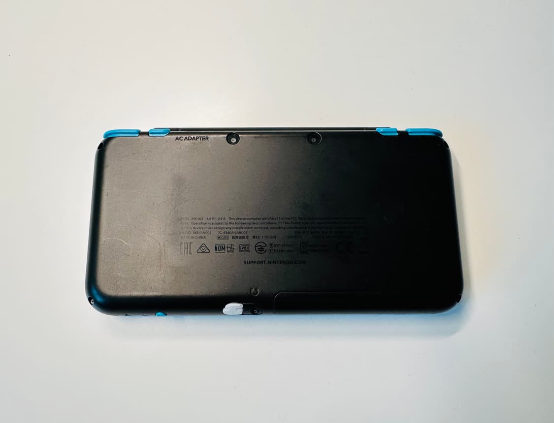 닌텐도 NEW 2DS XL 식빵 블루 한글 정발판 + 32GB 완료 판매 상품이미지4