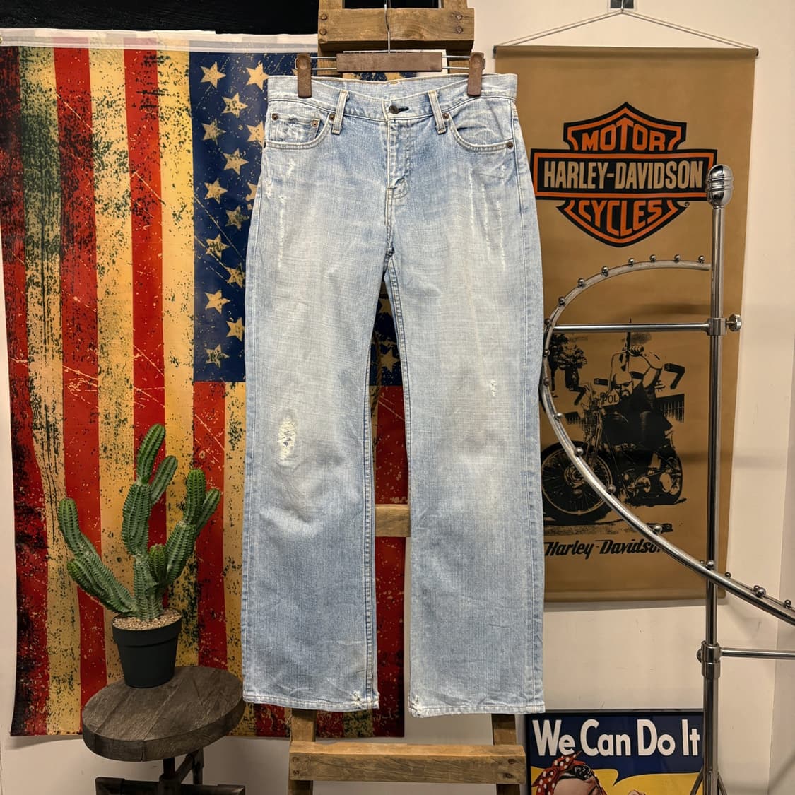 00s 리바이스 연청 라이트블루 데미지 워싱 데님팬츠 N386 상품이미지1