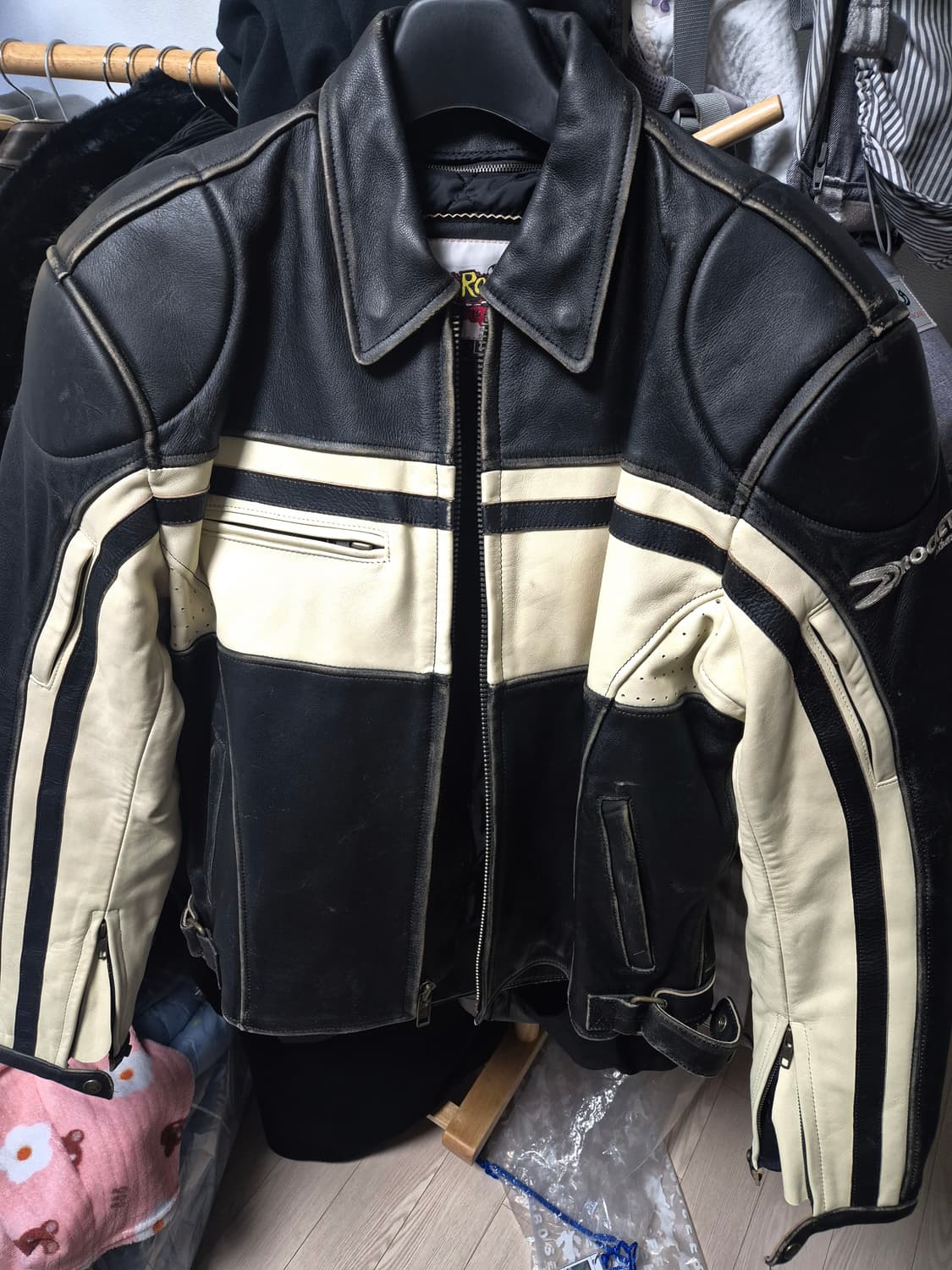 조로켓 레이싱 가죽자켓 L사이즈 판매 상품이미지1