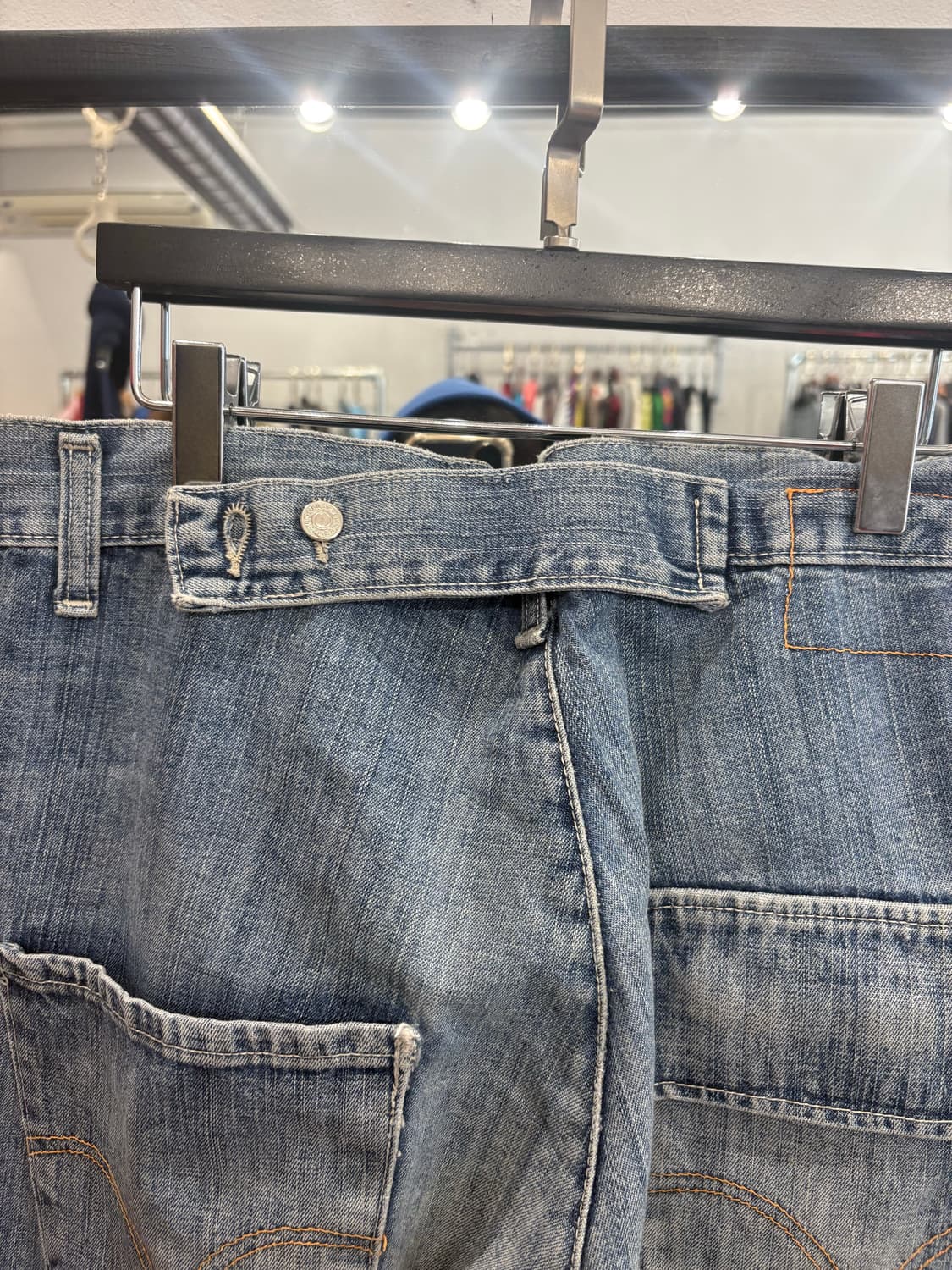 리바이스 엔지니어드진 신치백 모델 상품이미지1