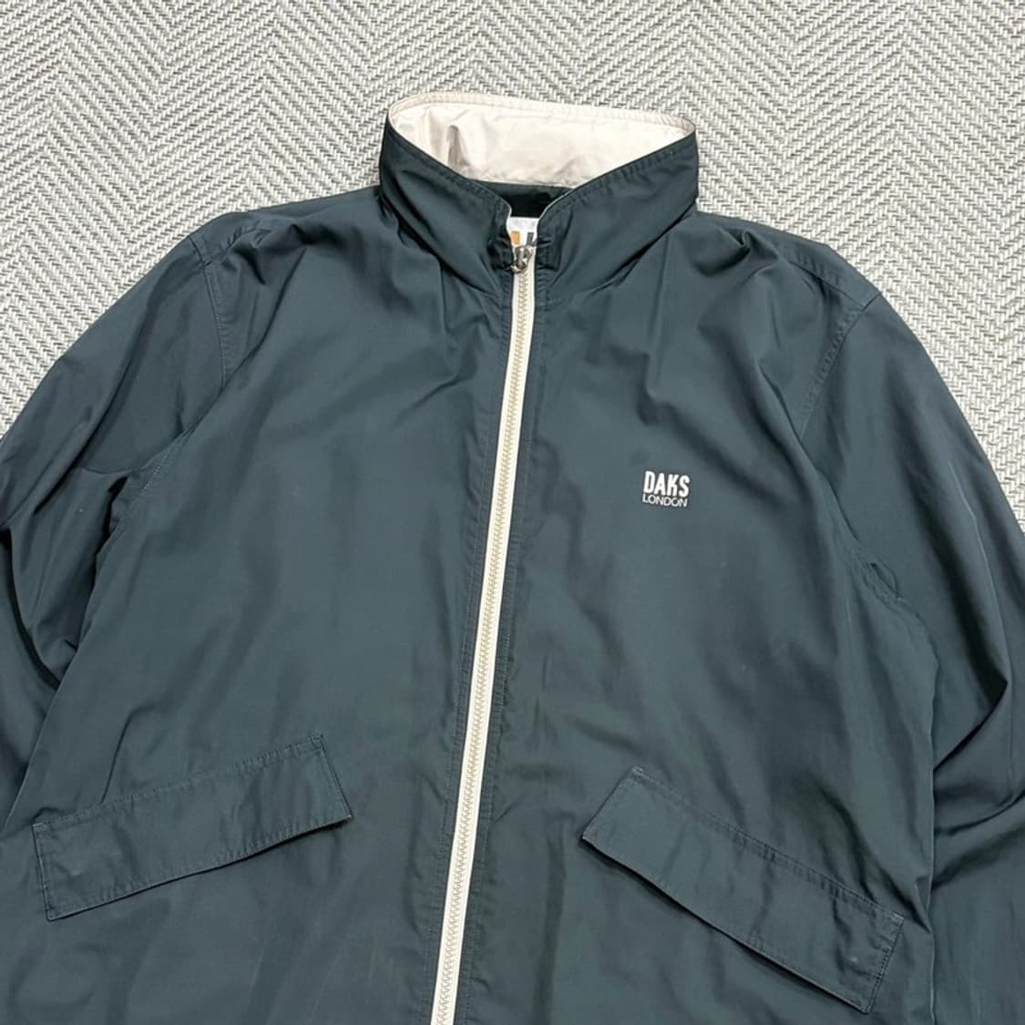 닥스 베이직 로고 바람막이 v1840 상품이미지3