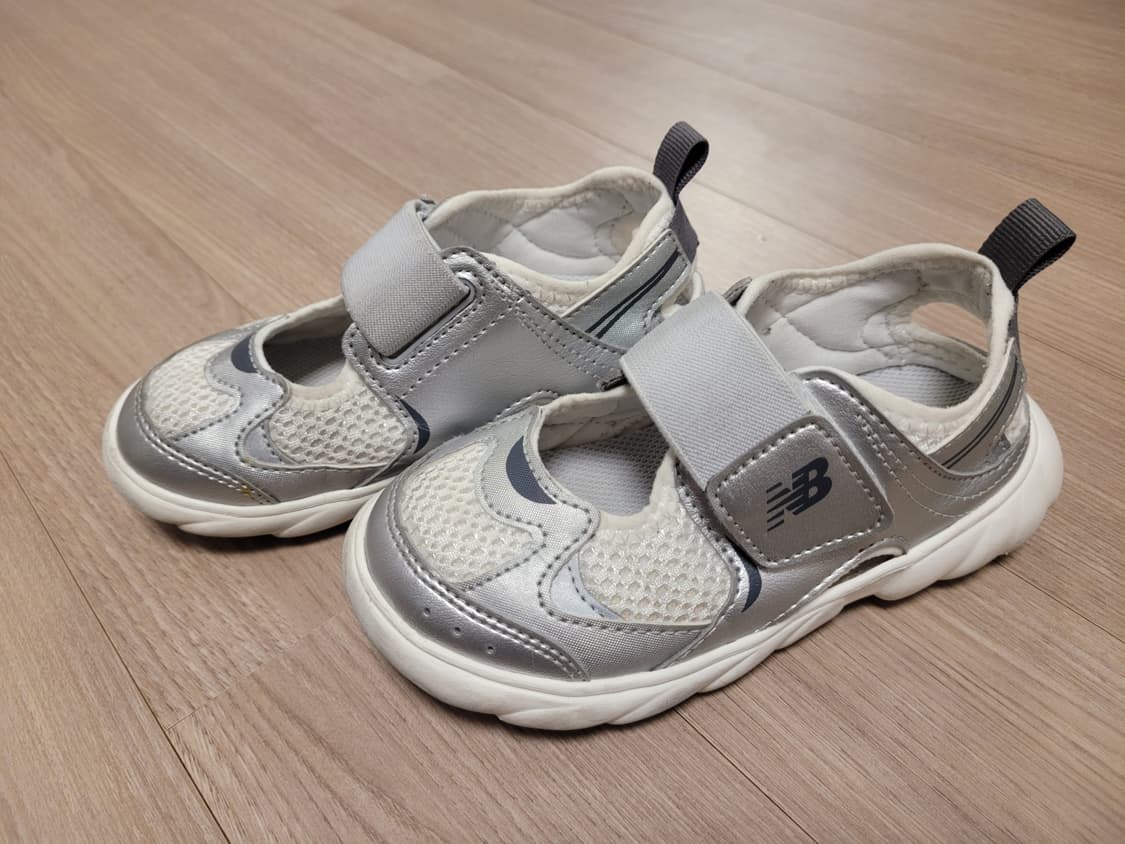 뉴발란스 프리들 170 상품이미지2