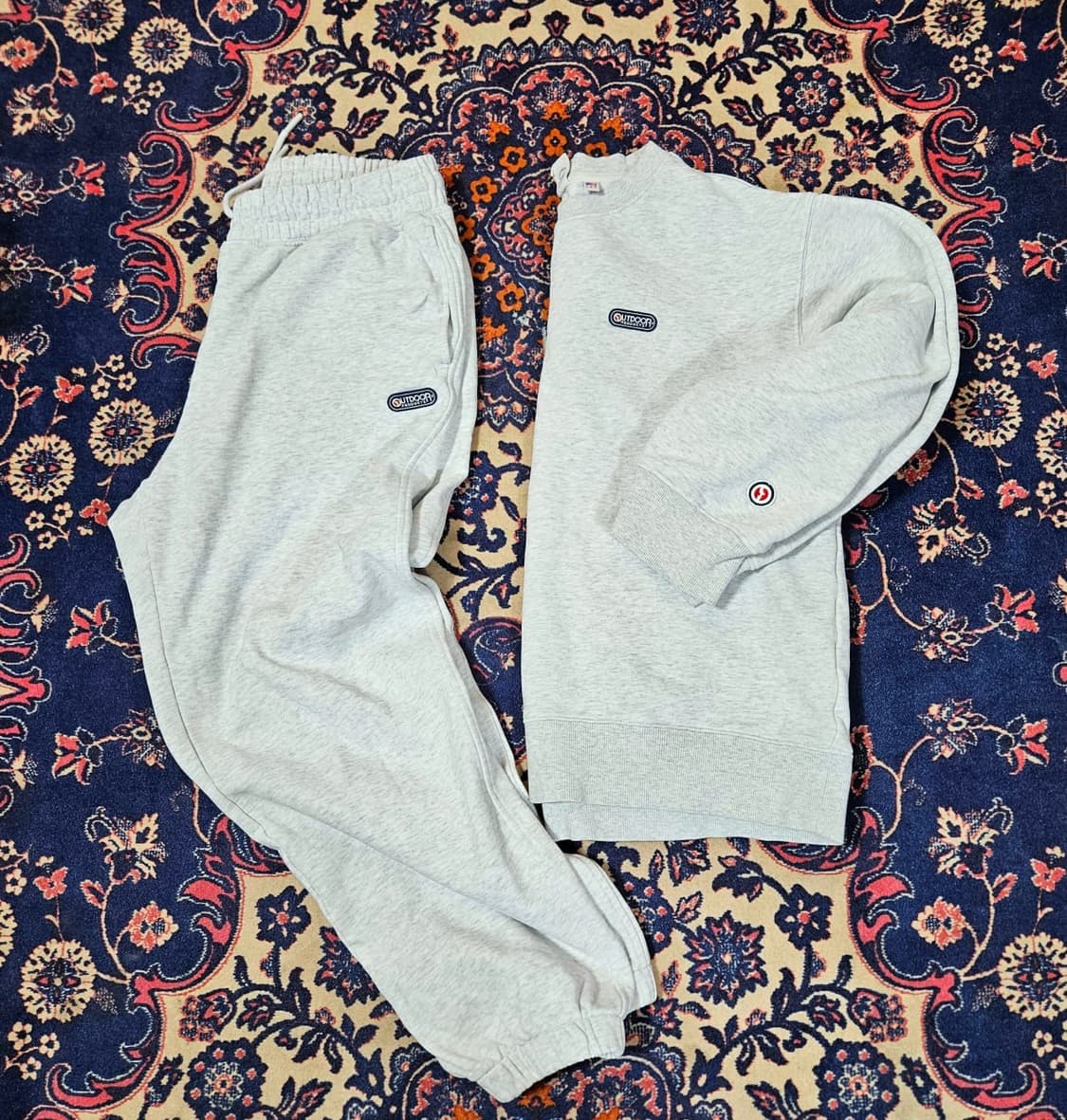 아웃도어프로덕츠 에센셜로고 트레이닝 셋업 상품이미지2