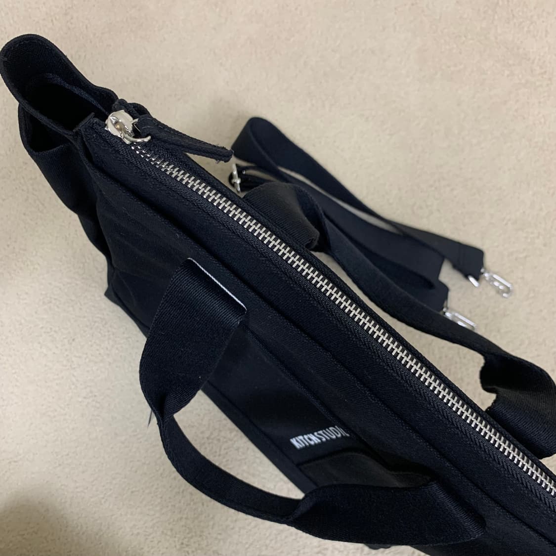 키치스튜디오 해리 토트백(블랙/L) 남자토트백 여자토트백 상품이미지4