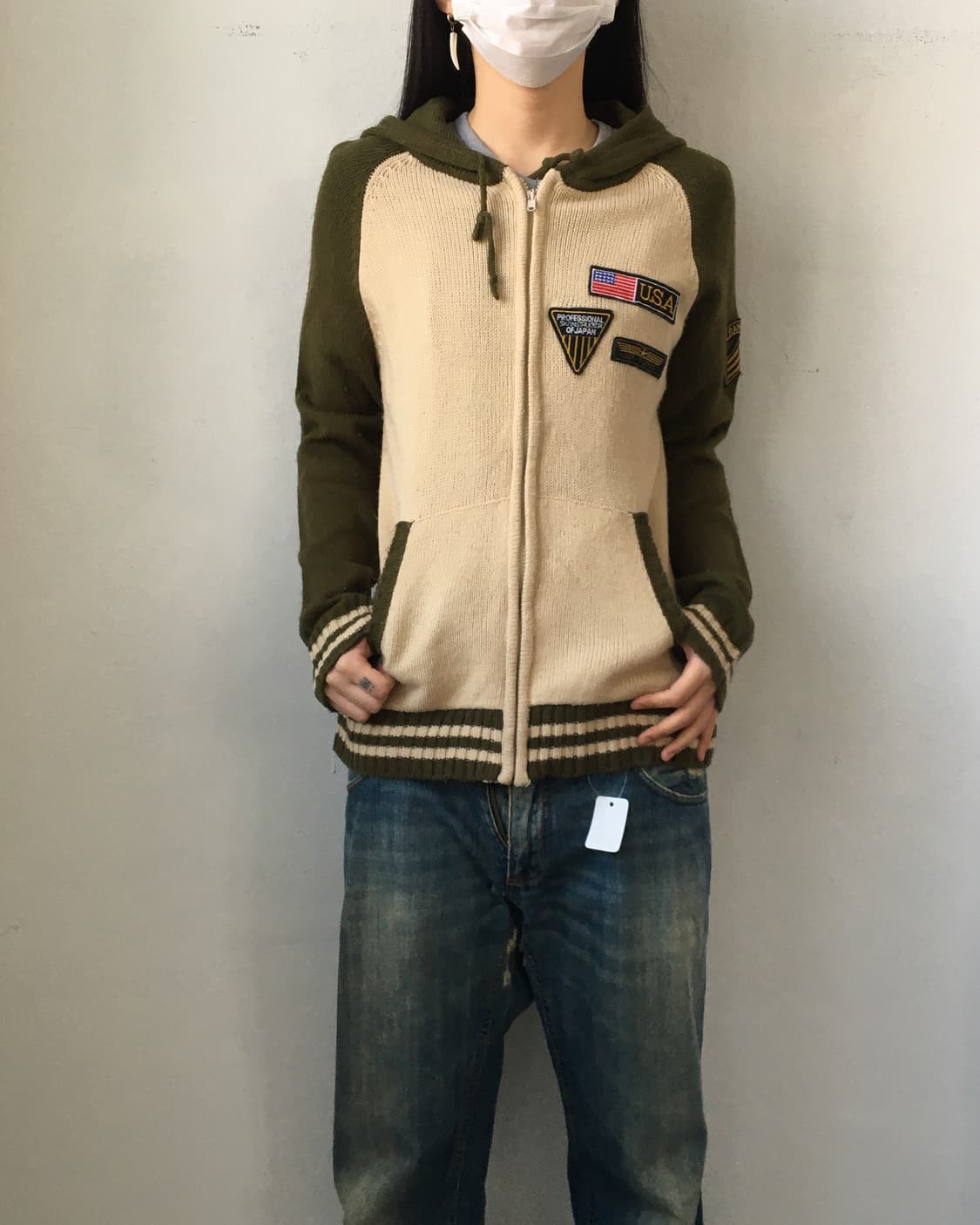 Patch point raglan hood knit zip up 상품이미지1