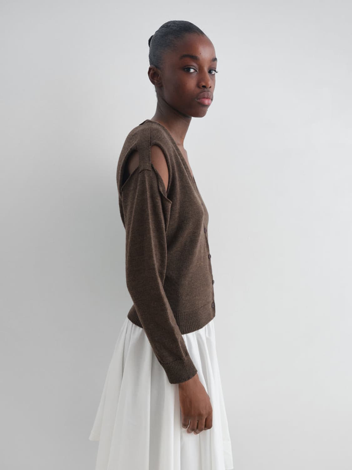 [XS,S,M]기마구아스 Coucou 컷팅 가디건/브라운 상품이미지3