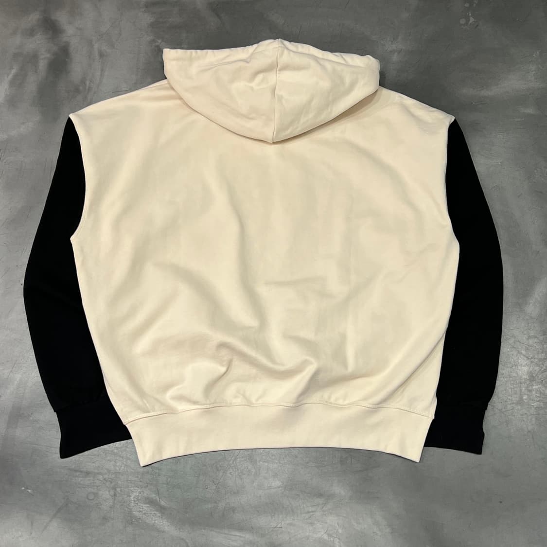  jw앤더슨 플라워 후드티 +명품감정서 y15446 상품이미지2