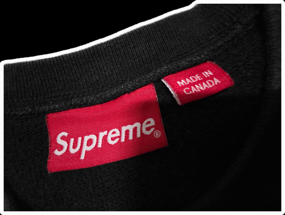 슈프림 월드페이머스 레터링 블랙 크루넥 맨투맨 상품이미지6