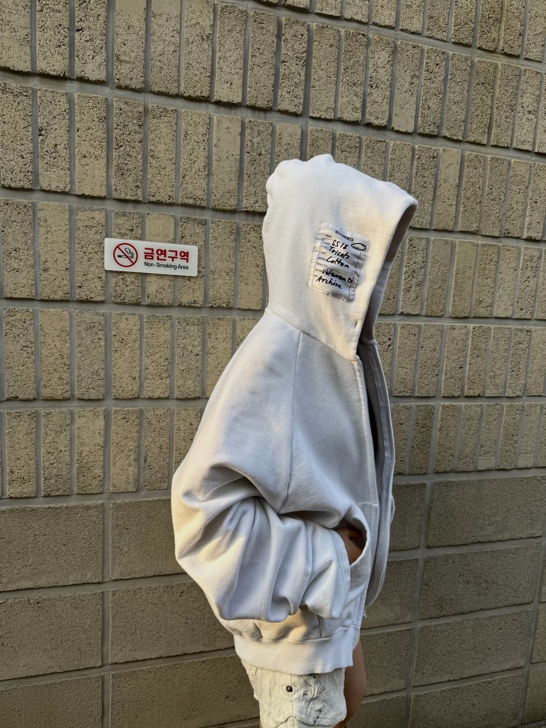 베트멍 18S/S 컬렉션 올 화이트 라벨 후드집업 상품이미지3