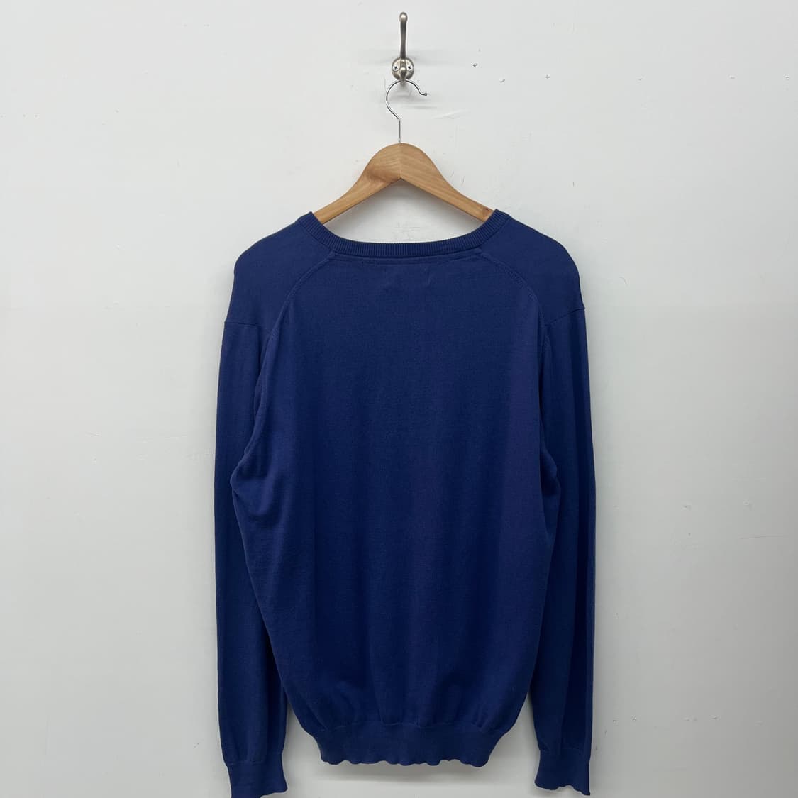 바버 V넥 니트 블루 남XL 상품이미지5