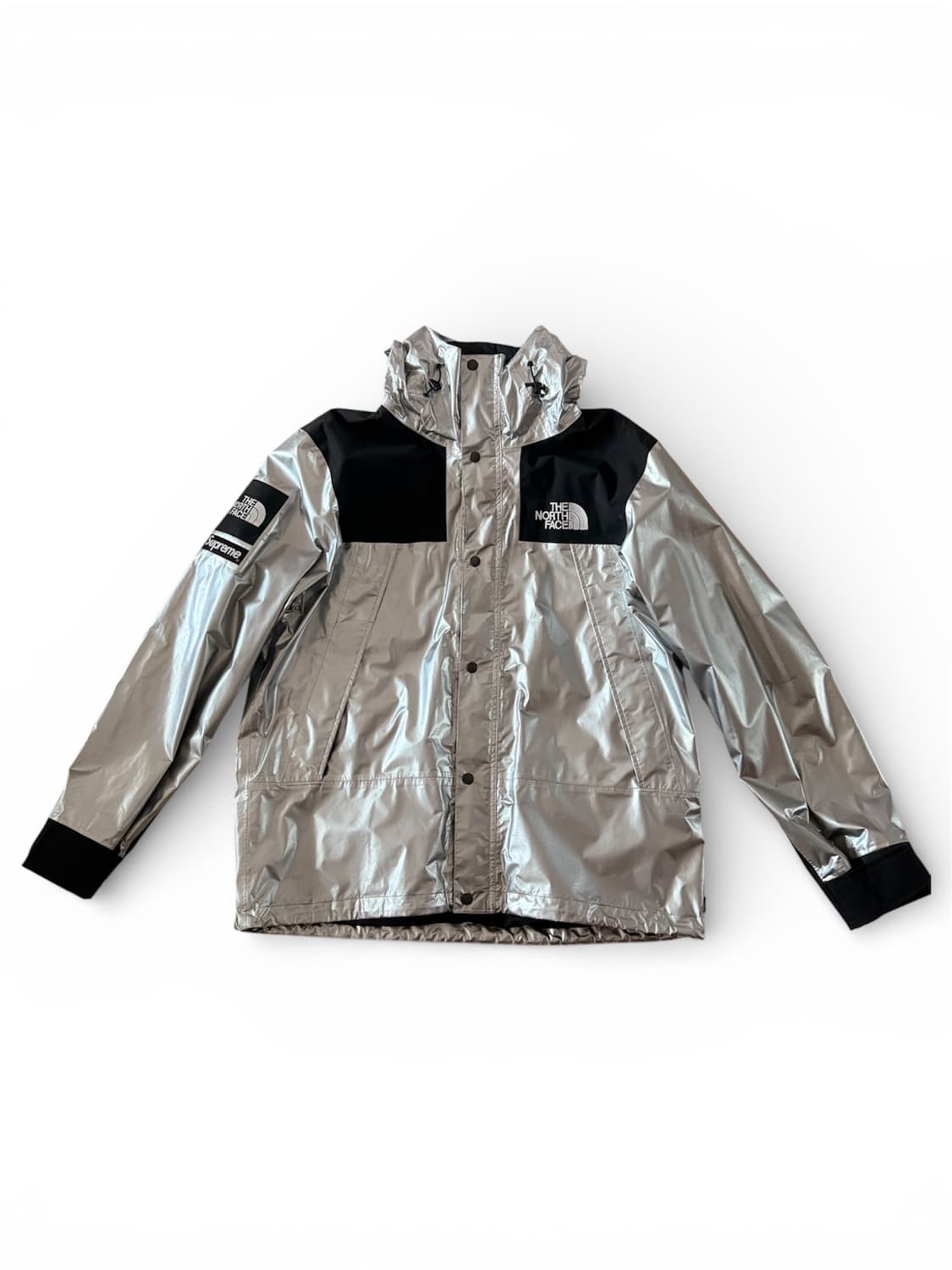 슈프림 x 노스페이스 메탈릭 마운틴 파카 실버 상품이미지1