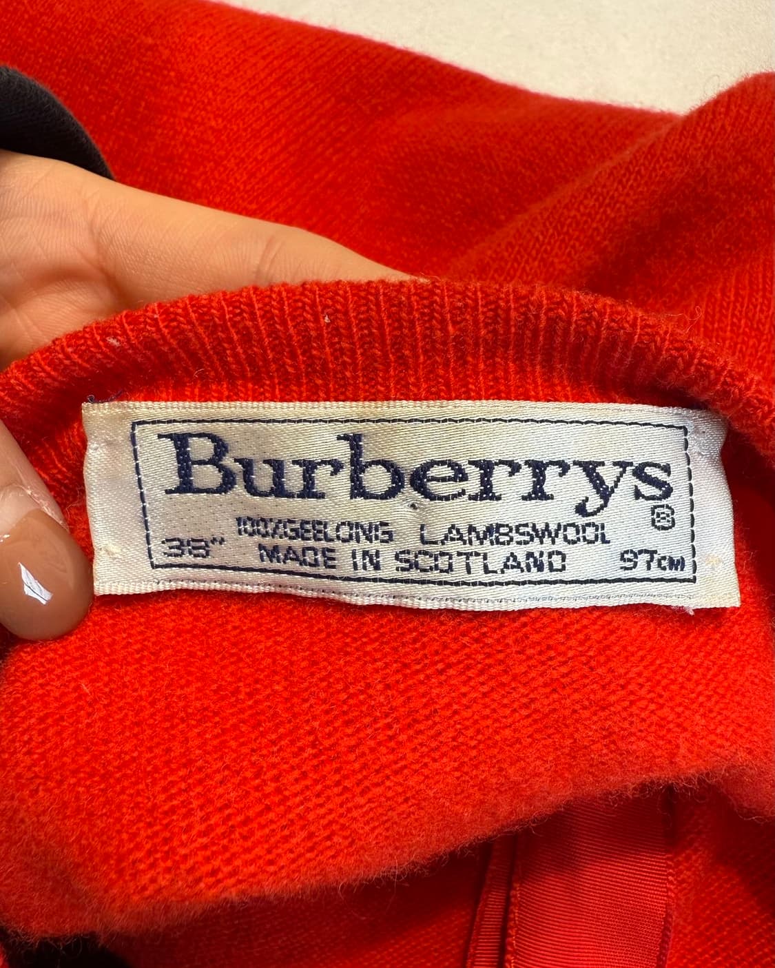 버버리 레드 금장 램스울 가디건 상품이미지8