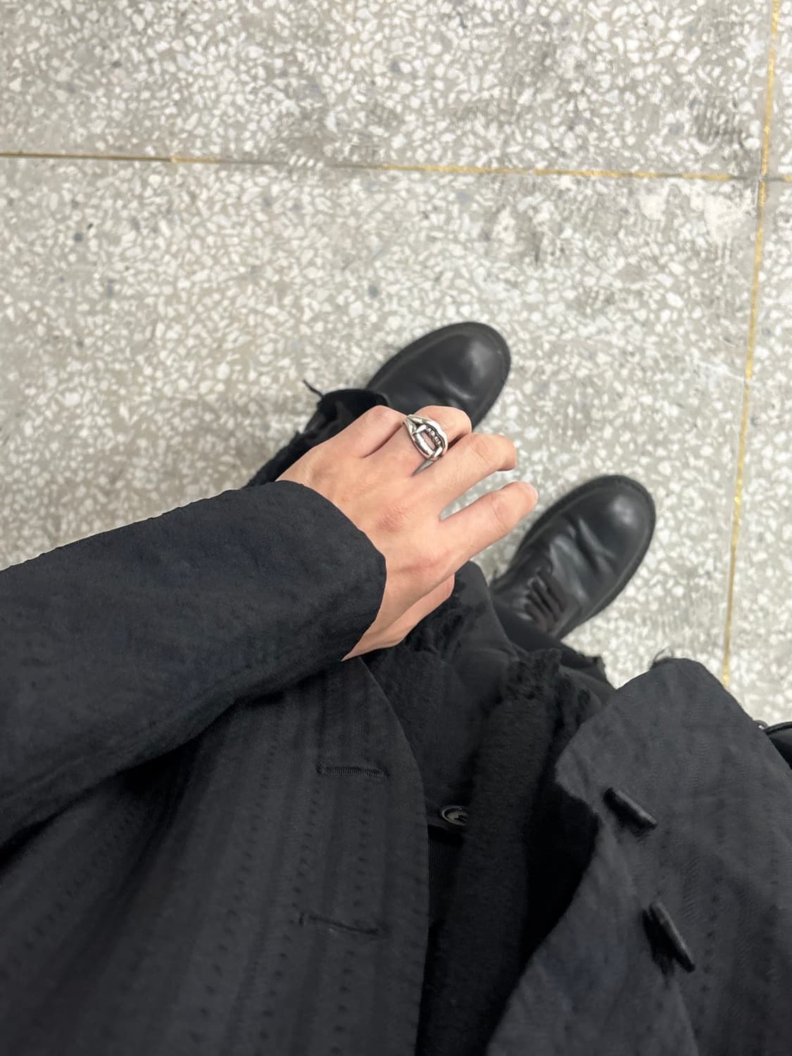 요지야마모토 드라큘라 링 상품이미지1