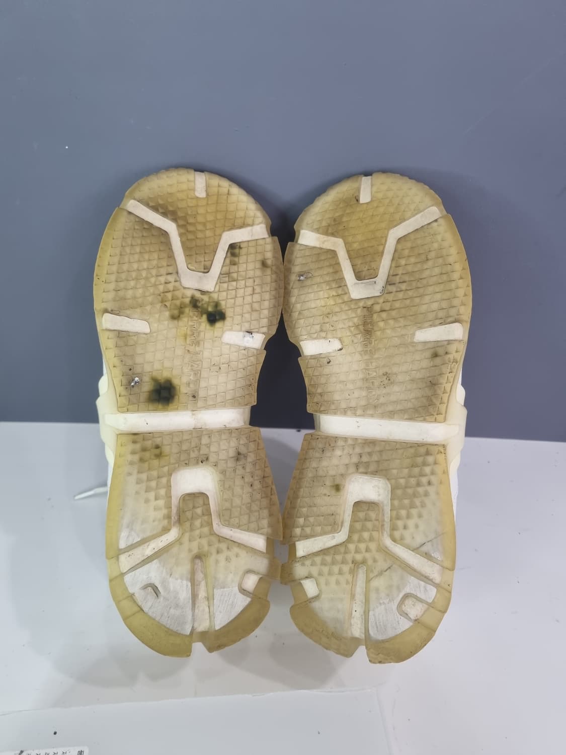 37 피에르아르디 스니커즈 상품이미지7