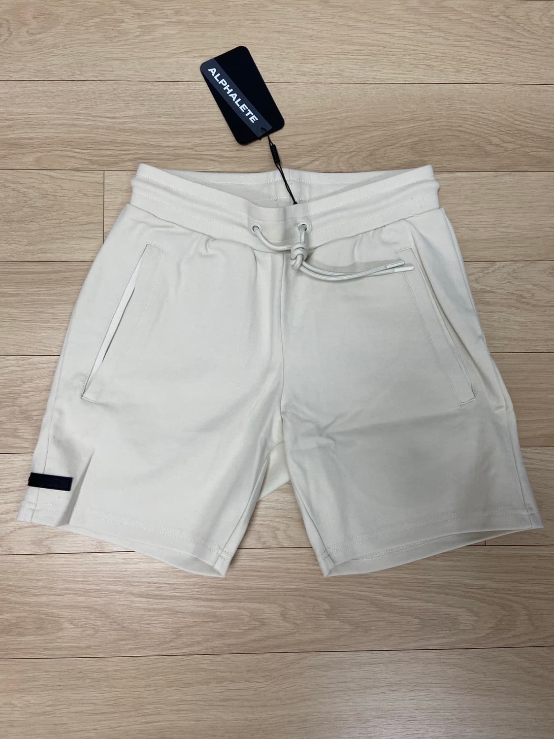 Alphalete 아이덴티티 쇼츠 6인치 XS 상품이미지1