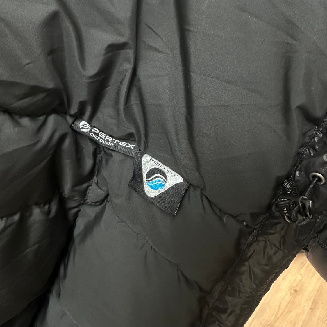 노스페이스 필파워550 블랙 패딩 자켓 점퍼 105 J27 상품이미지9