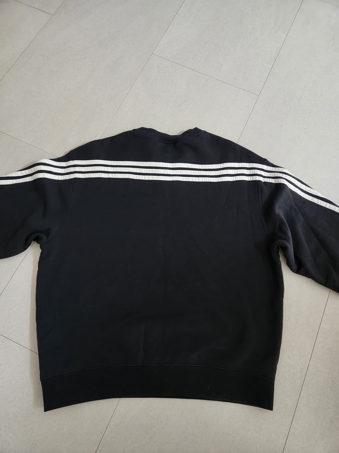 아디다스 3선 맨투맨 상품이미지2