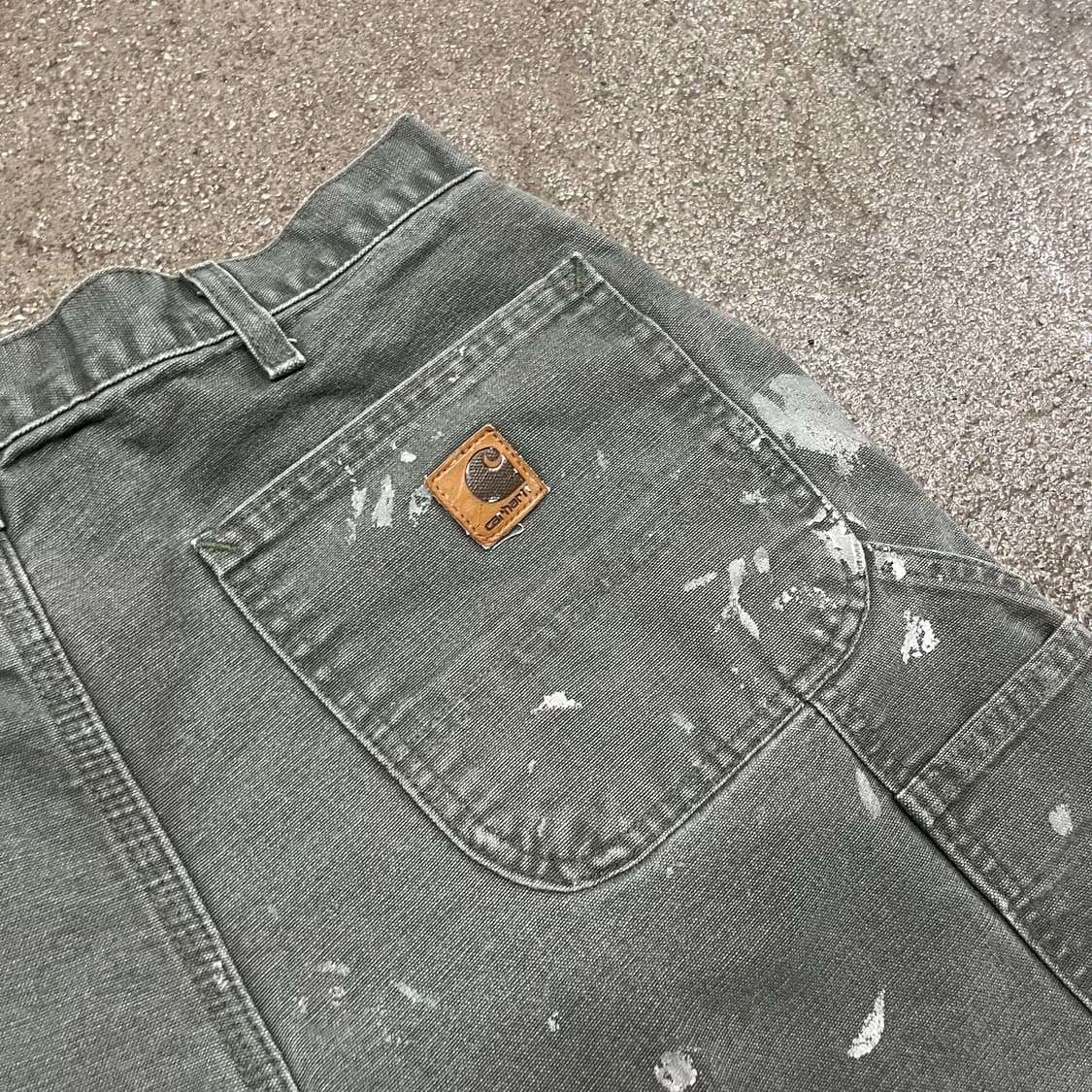 Carhartt B25 카펜터 반바지 (33“) 상품이미지4