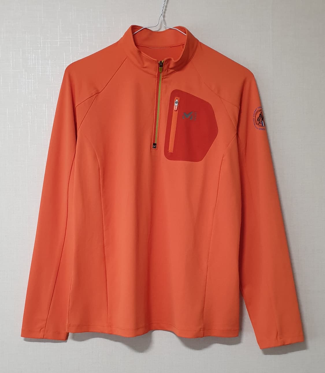 밀레 반집업 긴팔티 95사이즈  상품이미지1