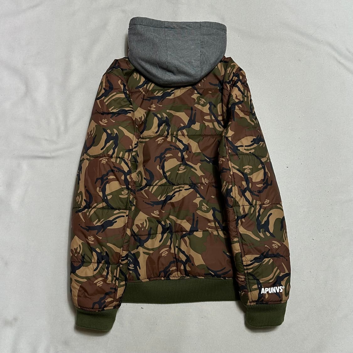 2XL 에이프 여성용 리버시블 카모 다운 패딩 상품이미지3