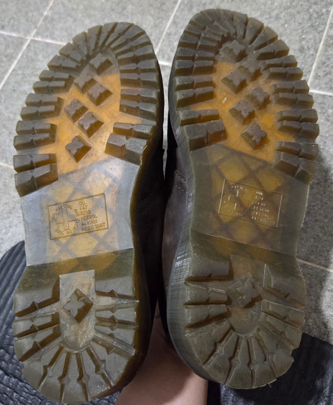 UK7 260 닥터마틴 1461 벡스 크레이지 홀스 다크 브라운 상품이미지6