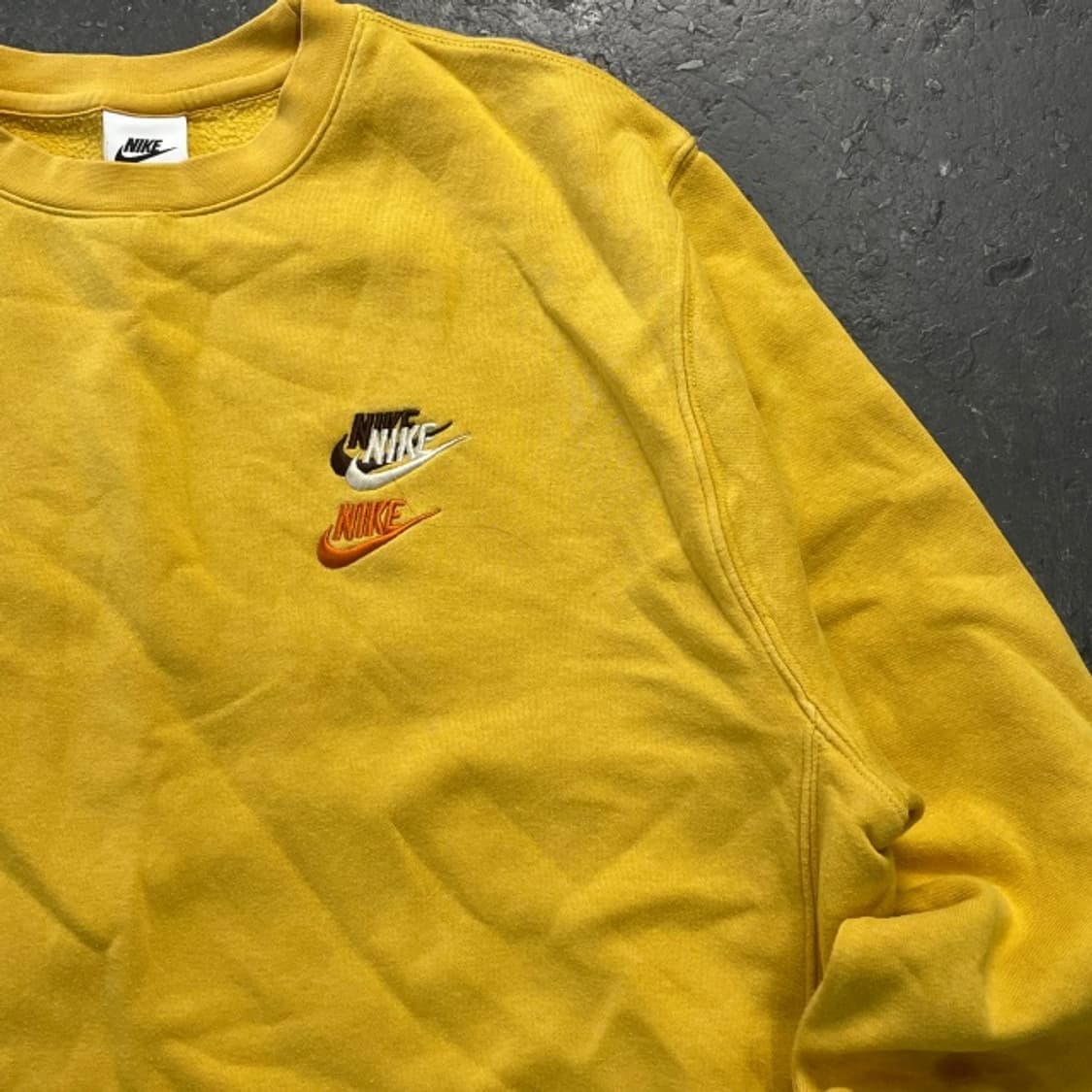 105 나이키 맨투맨 상품이미지2