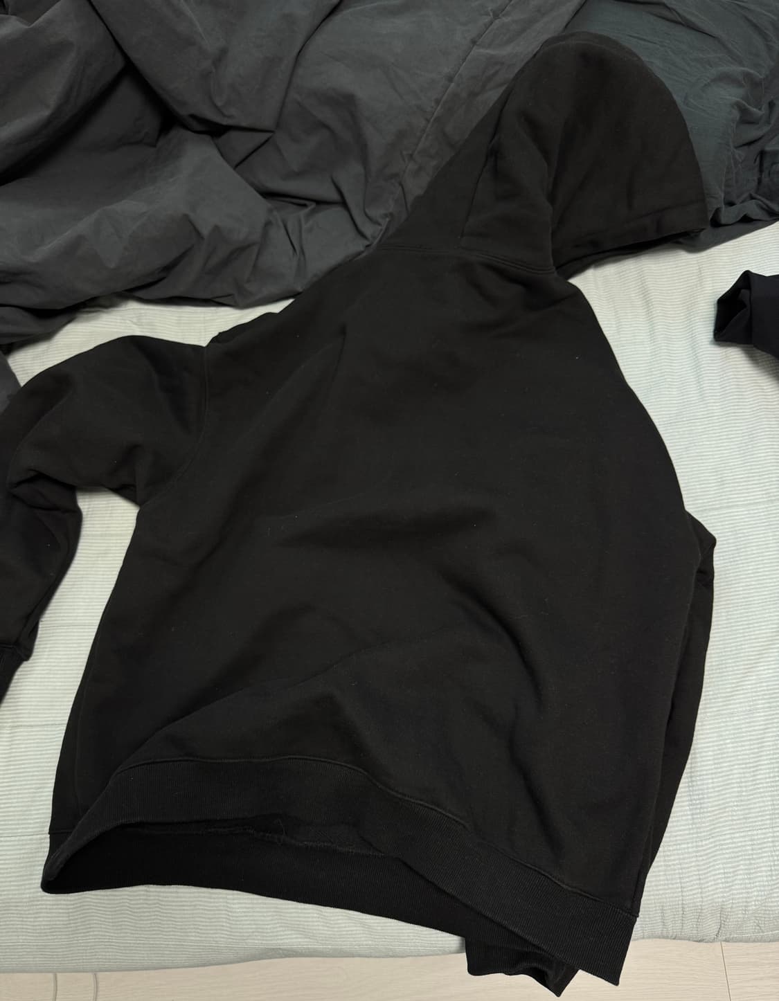 더콜디스트모먼트 polar rabbit 후드티 L 상품이미지3