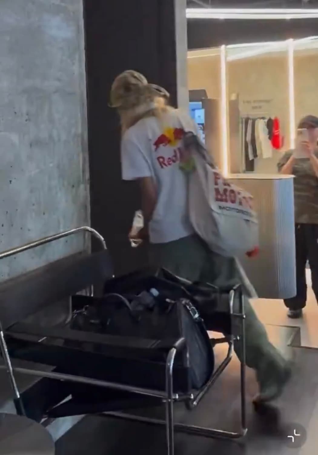 혼다 타이포그라피 더플 컨버스 백 아이보리 (쿄카 가방) 상품이미지5