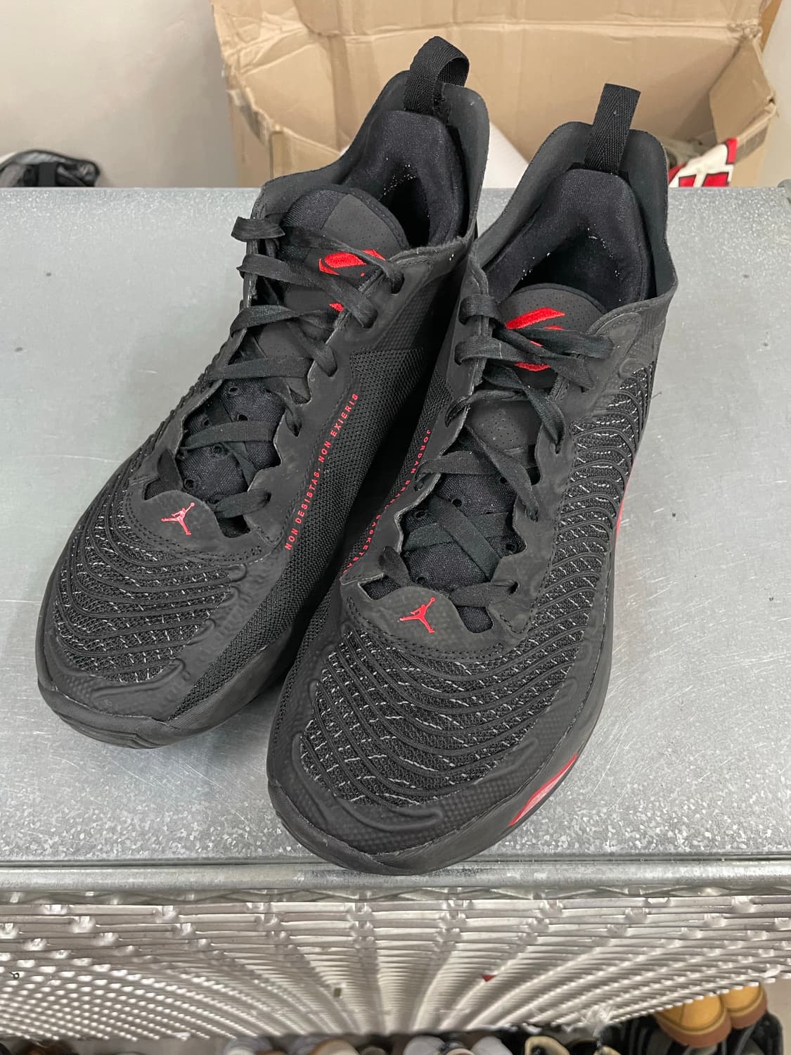 나이키 조던 루카 1 블랙 유니버시티 레드 300 (gr-4167) 상품이미지2