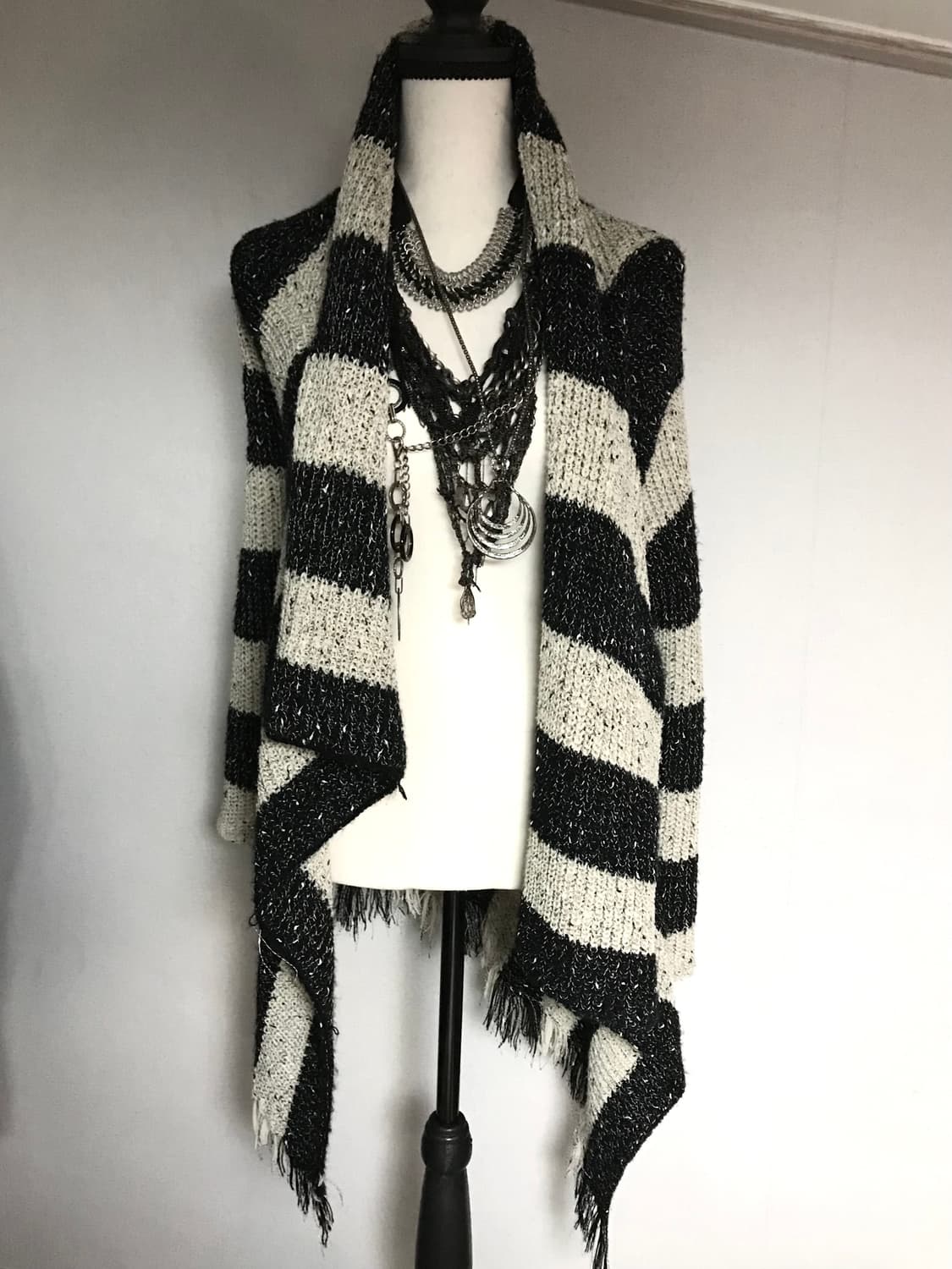 Vintage Draped Fringe Knit Cardigan 상품이미지1