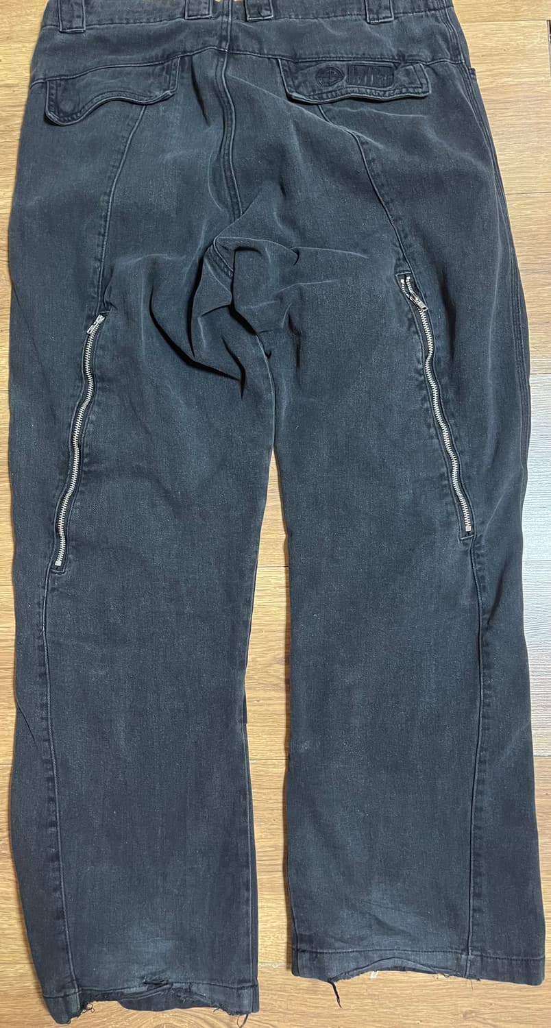 (밑단 헤짐) 플라스틱 프로덕트 wave zipper pants M 상품이미지4