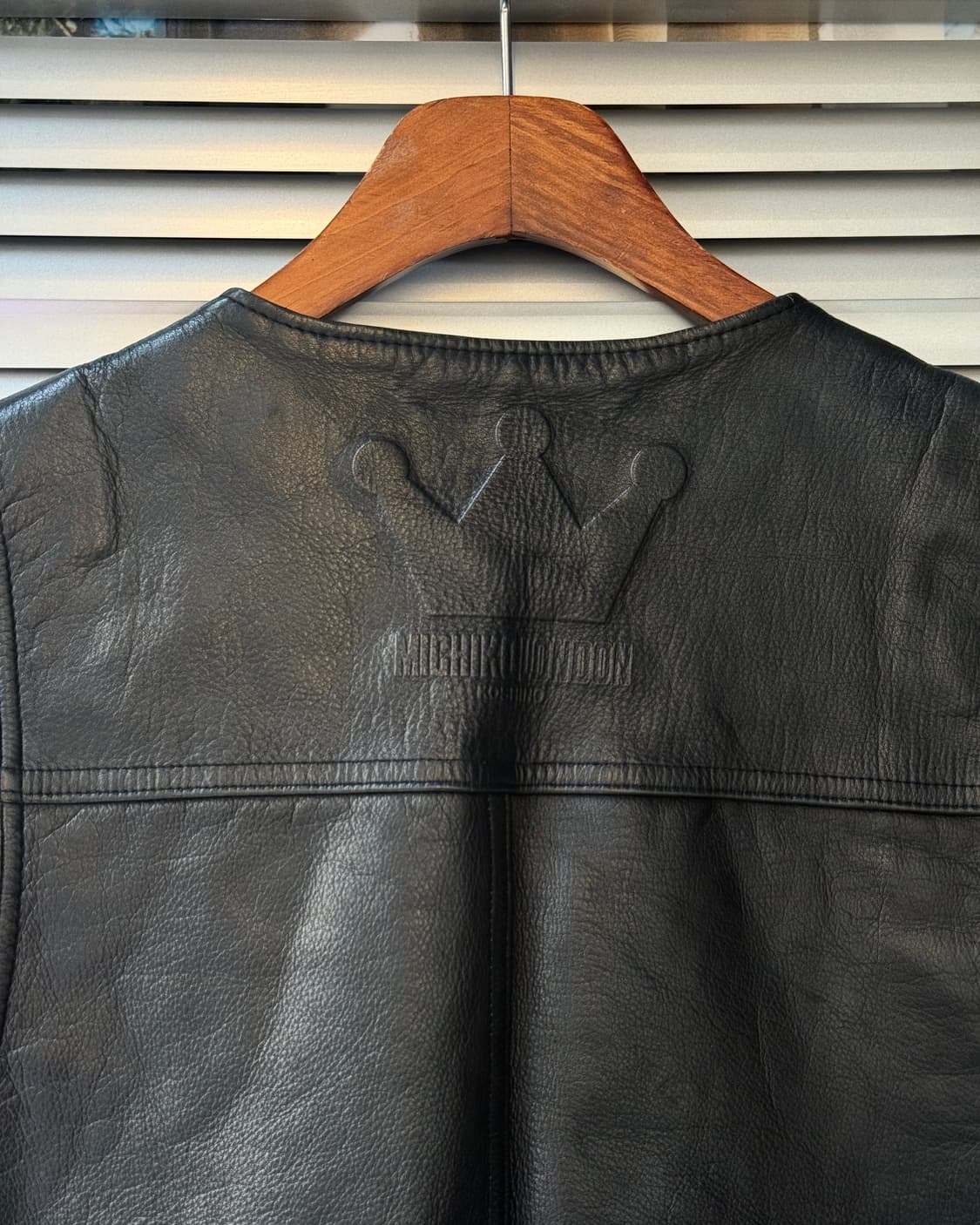 MICHIKO LONDON KOSHINO cowhide vest 상품이미지7