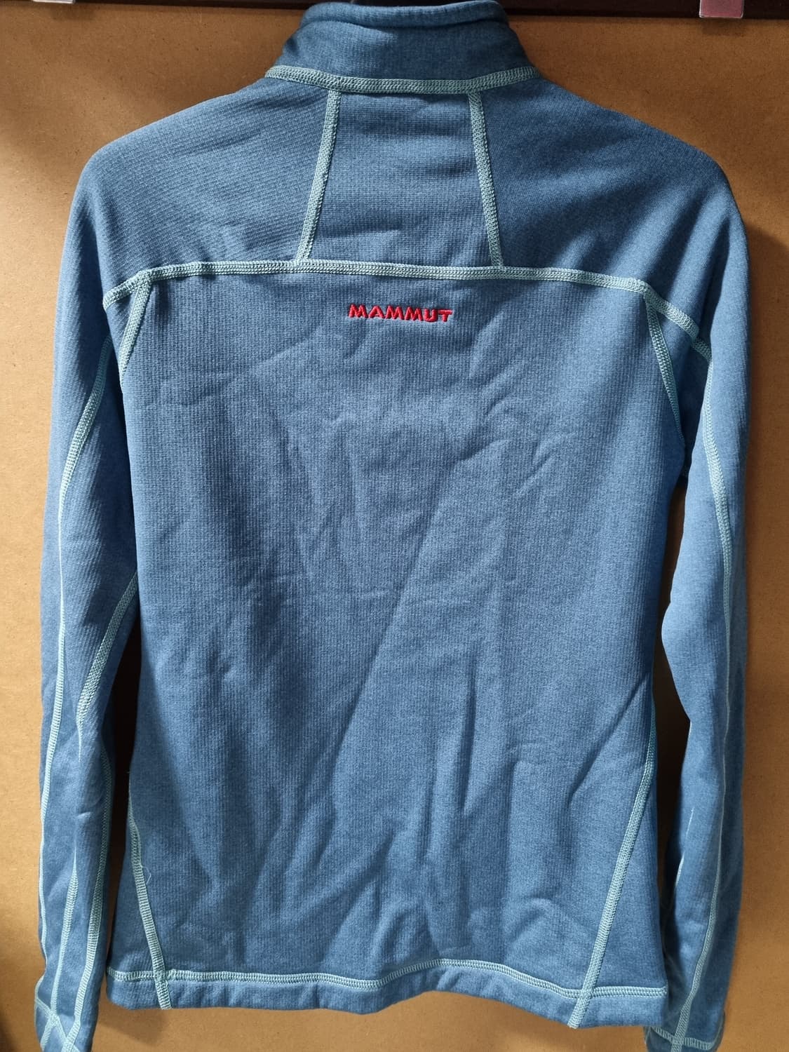 마무트 여성 반집업 기모 긴팔티  상품이미지2