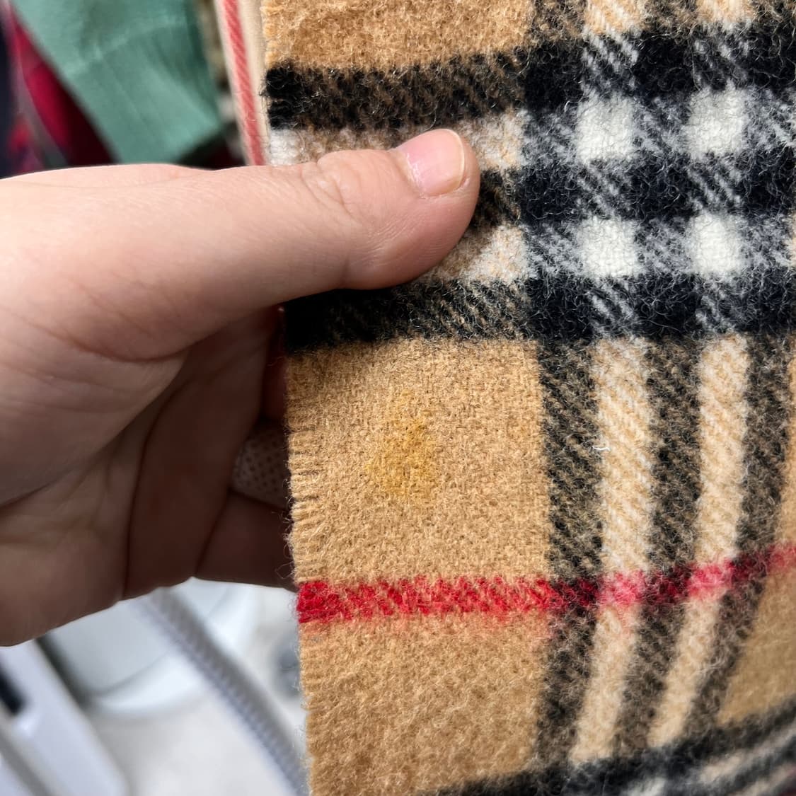 버버리 노바체크 램스울 베이지 머플러 상품이미지4