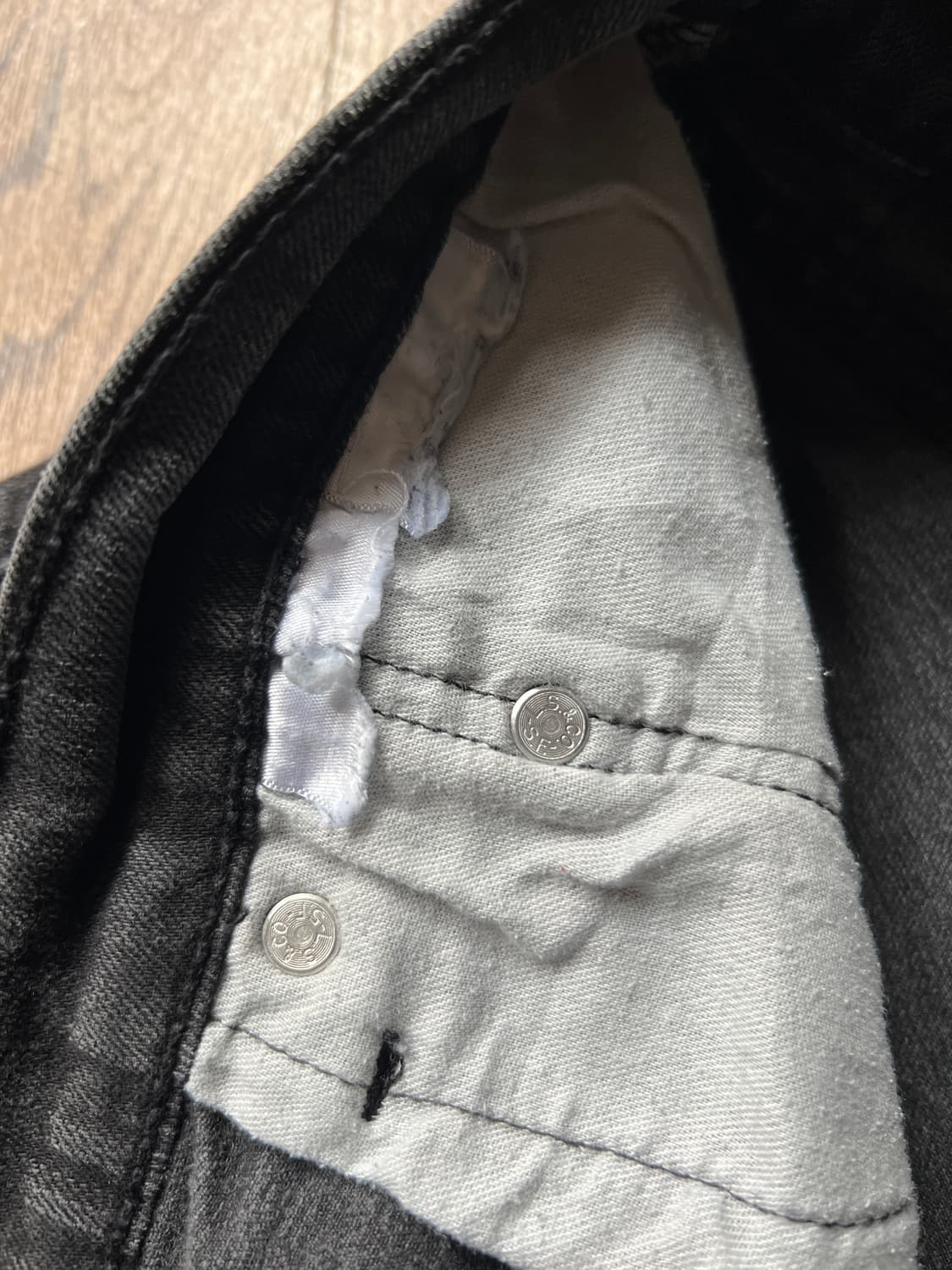 [40]리바이스 505 스트레치 흑청 데님 팬츠 상품이미지4