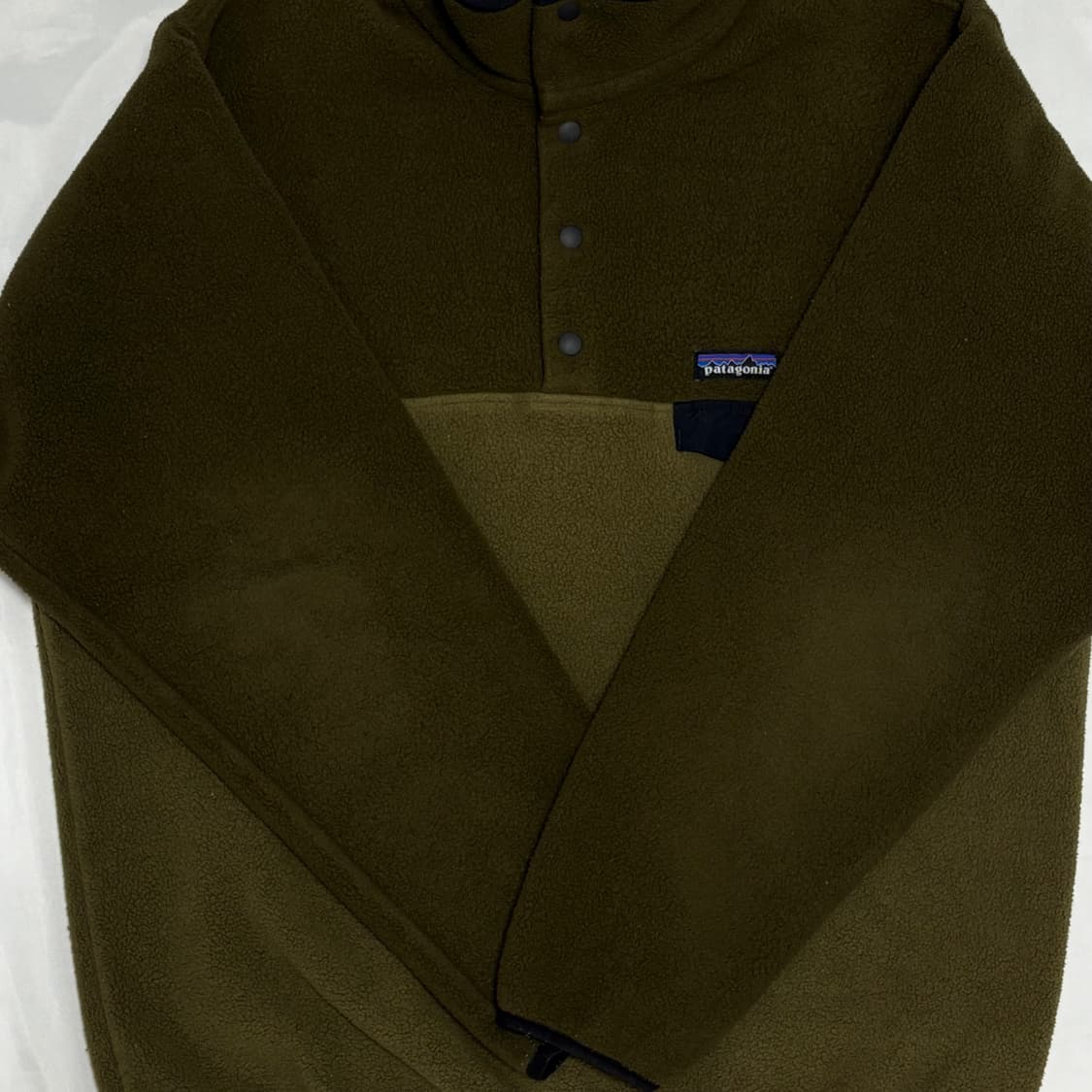 파타고니아 투톤 신칠라 카키 상품이미지3