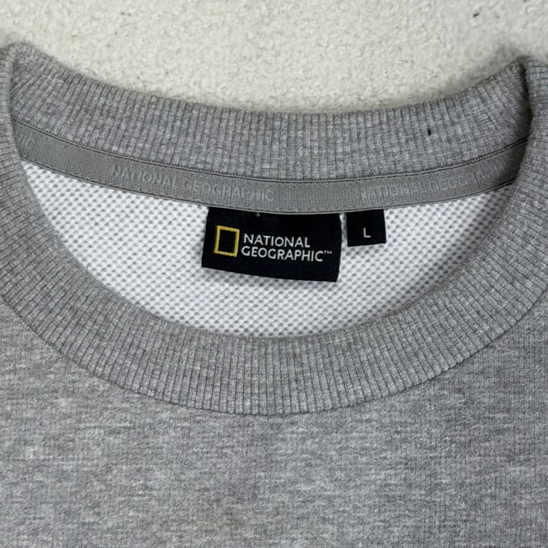 NATIONAL GEOGRAPHIC 폴하스 스몰로고 맨투맨 L 상품이미지4