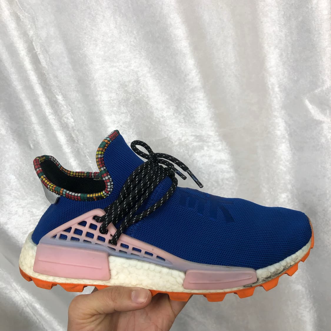 아디다스x퍼렐 윌리엄스 인스피레이션 팩 파우더 블루 운동화 사이즈265  상품이미지1