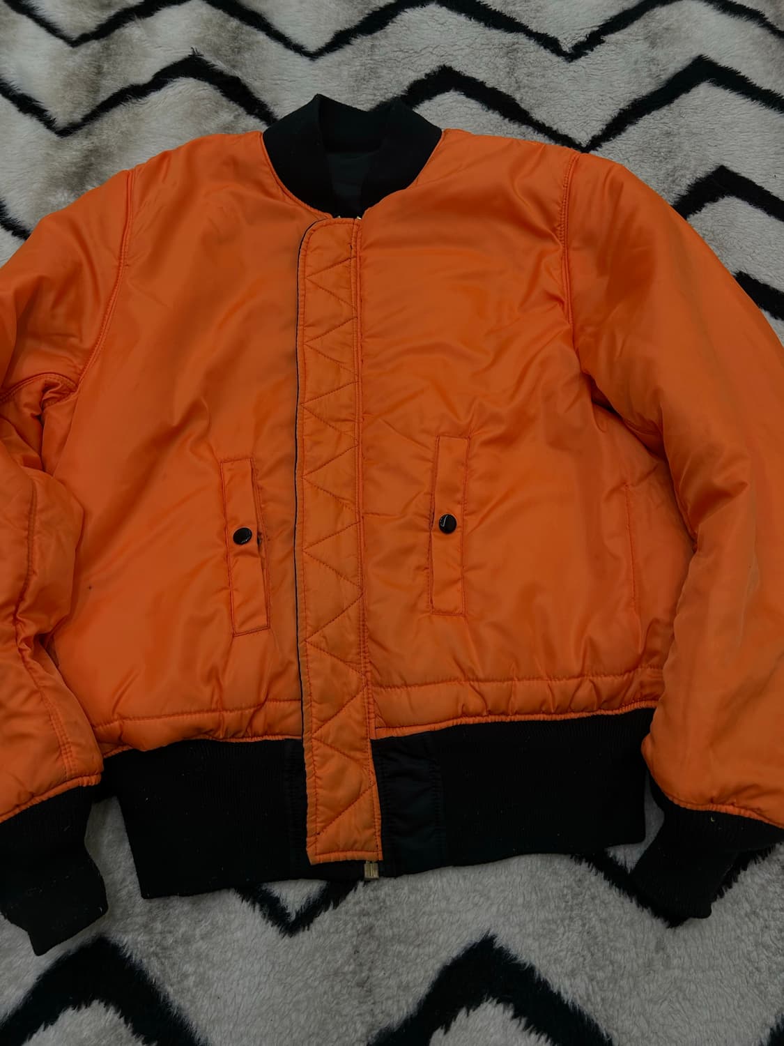 [S]알파인더스트리 Ma-1 양면 항공 점퍼/블랙 오렌지 상품이미지4