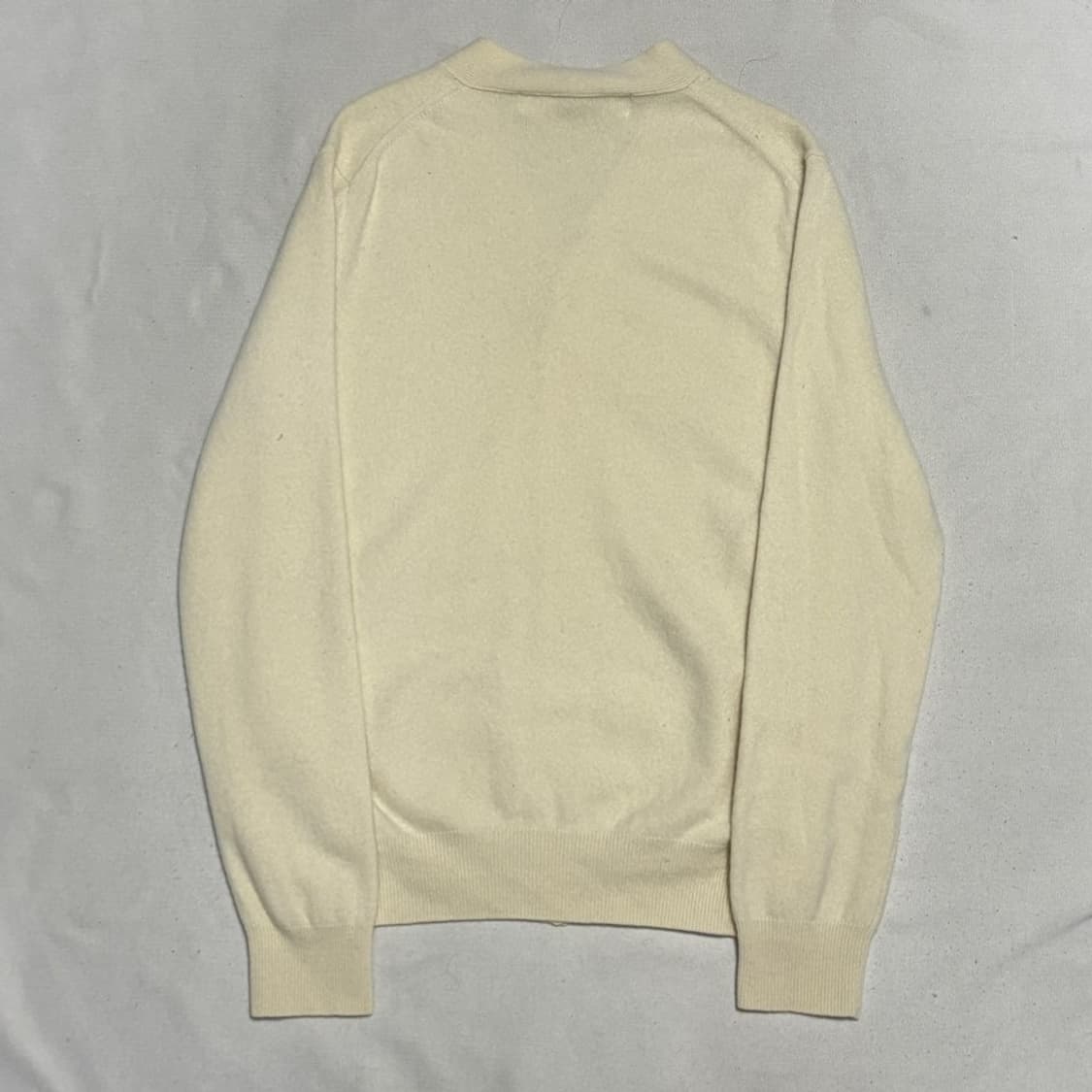 L 플레이 꼼데가르송 화이트 하트 아이보리 가디건 상품이미지3