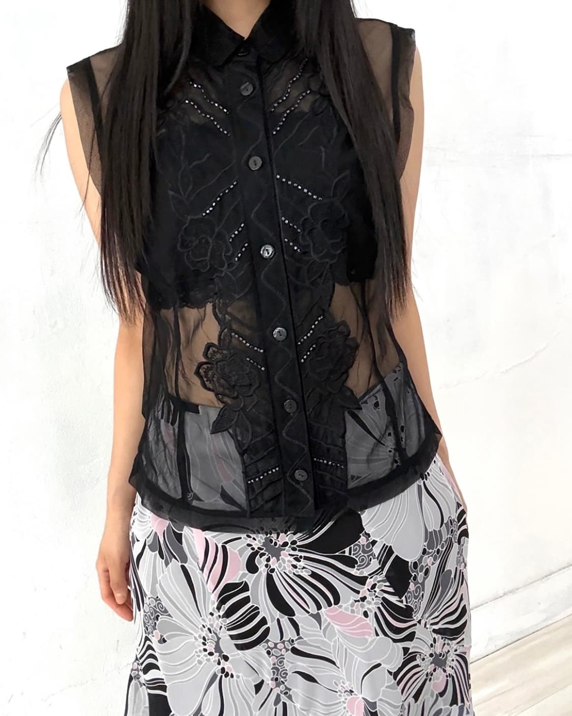 Black See-Through Mesh Sleeveless Shirt 상품이미지3