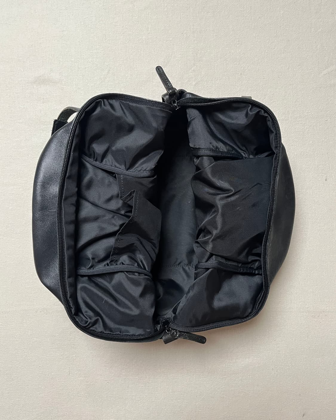 이세이미야케 레더 링클 핸드백 issey miyake 토트백 상품이미지6