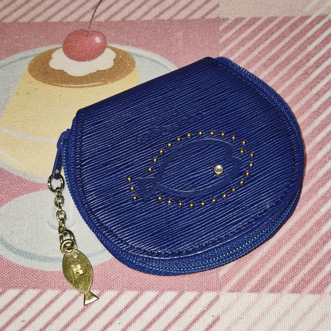 90s 꾸레쥬 레더 생선 스터드 코인 지갑 상품이미지8