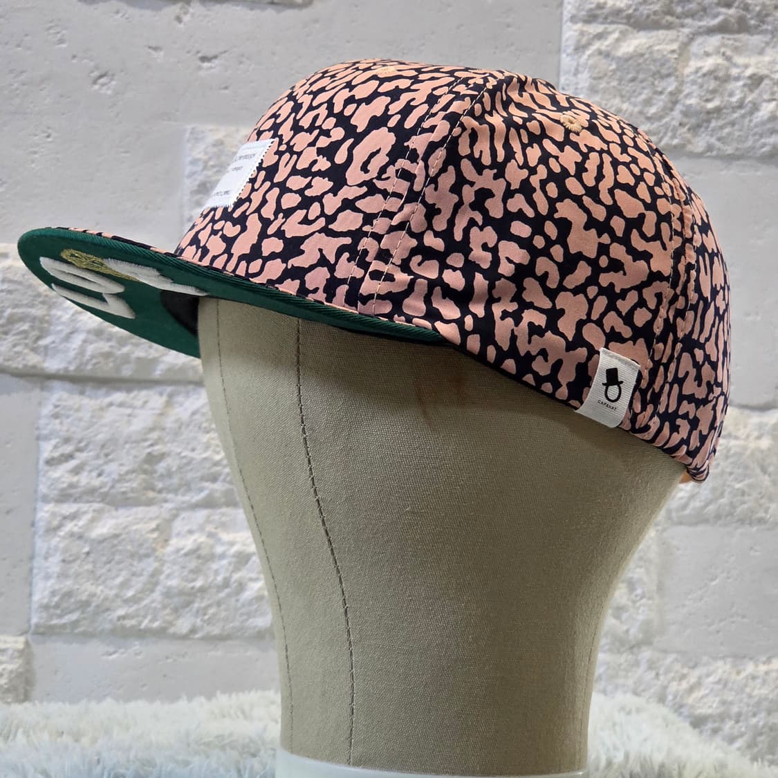 p6-4:지마오 레오파드 러브 스냅백(56-60cm) 상품이미지4