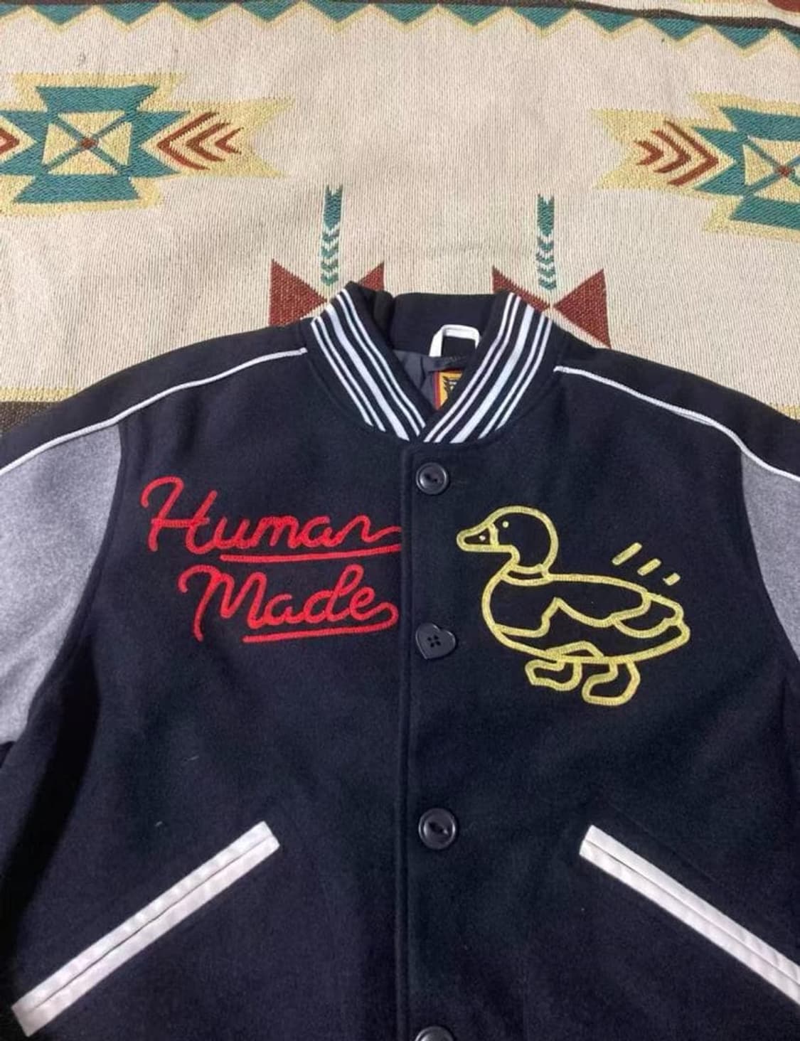 휴먼 메이드 덕 바시티 자켓 상품이미지2