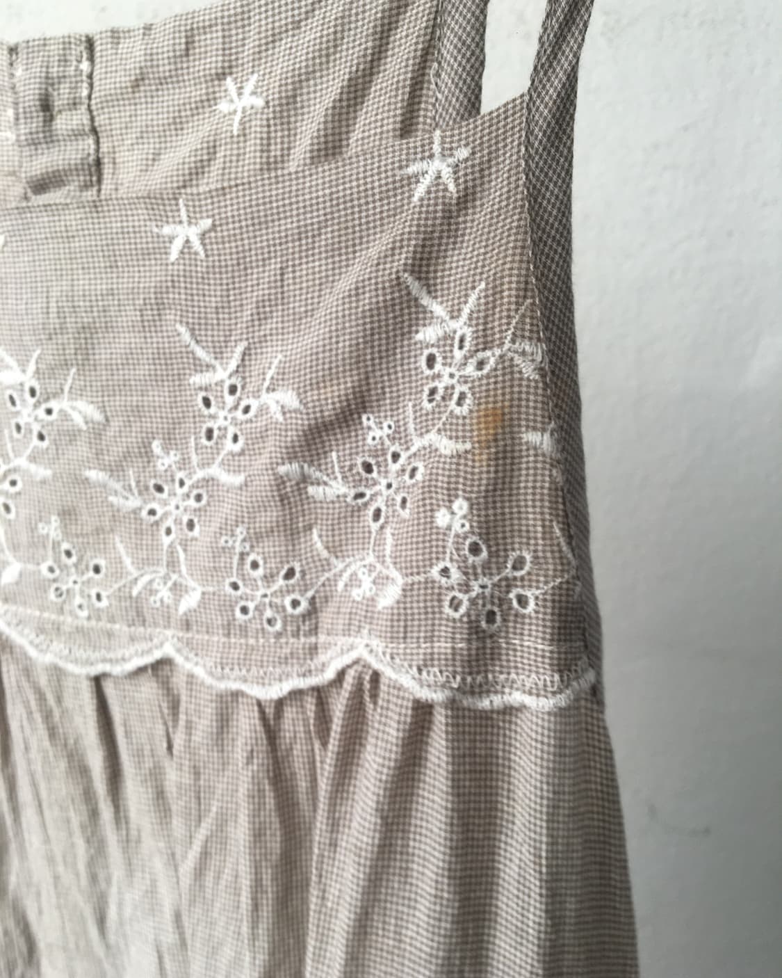 Reversible embroidery point sleeveless 상품이미지7