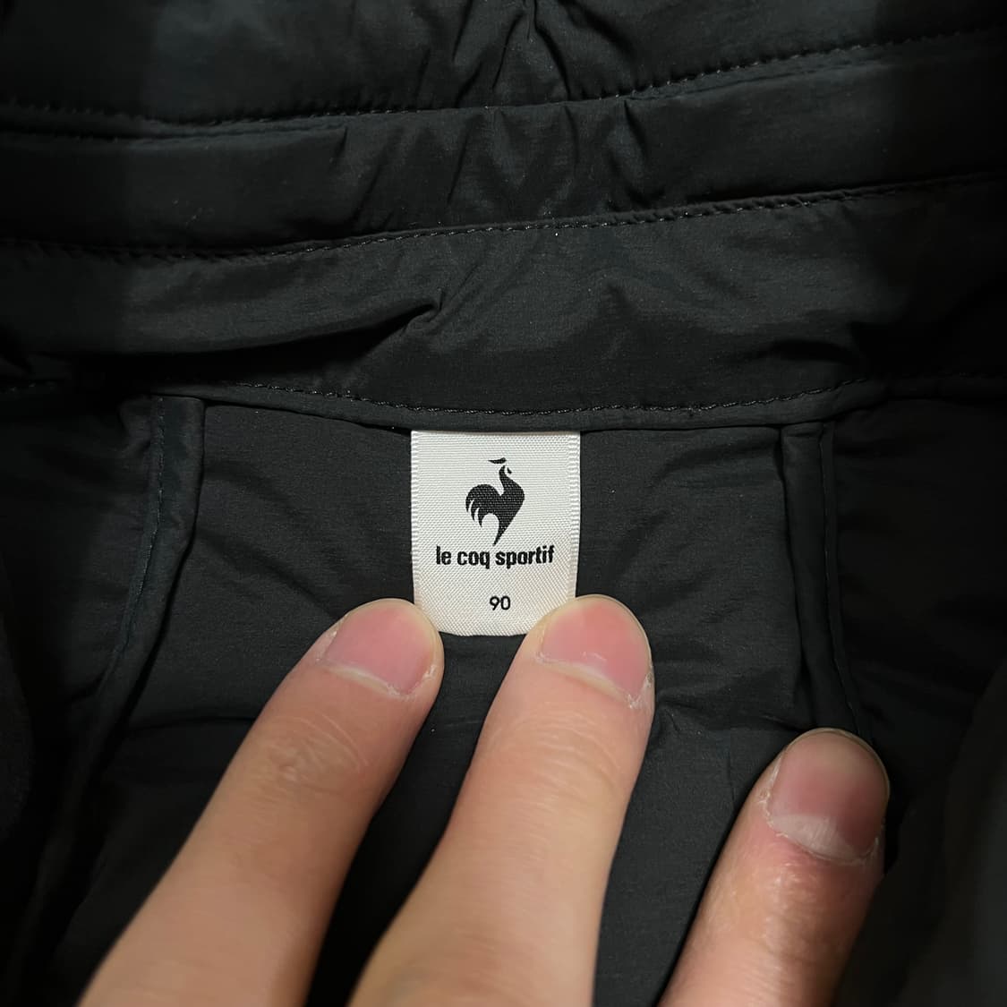 르꼬끄 여성 구스다운 와펜 후드 경량 패딩 점퍼 [블랙] M/90 상품이미지6