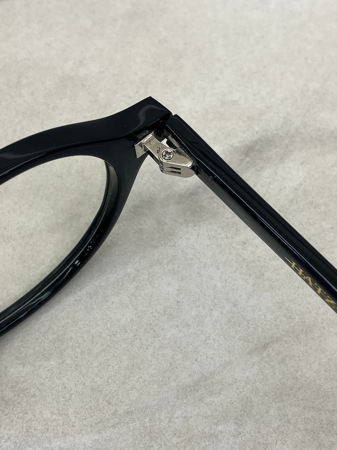 하츠 Hatz 긱시크 블랙 오벌 뿔테 상품이미지3