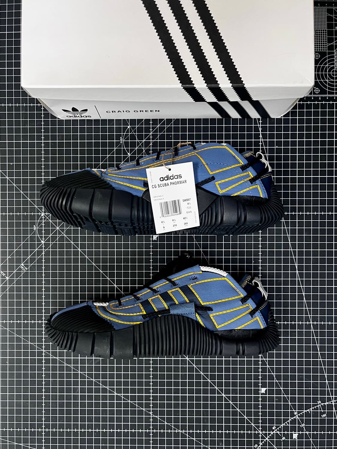 크레이그 그린x아디다스 스쿠바 상품이미지1
