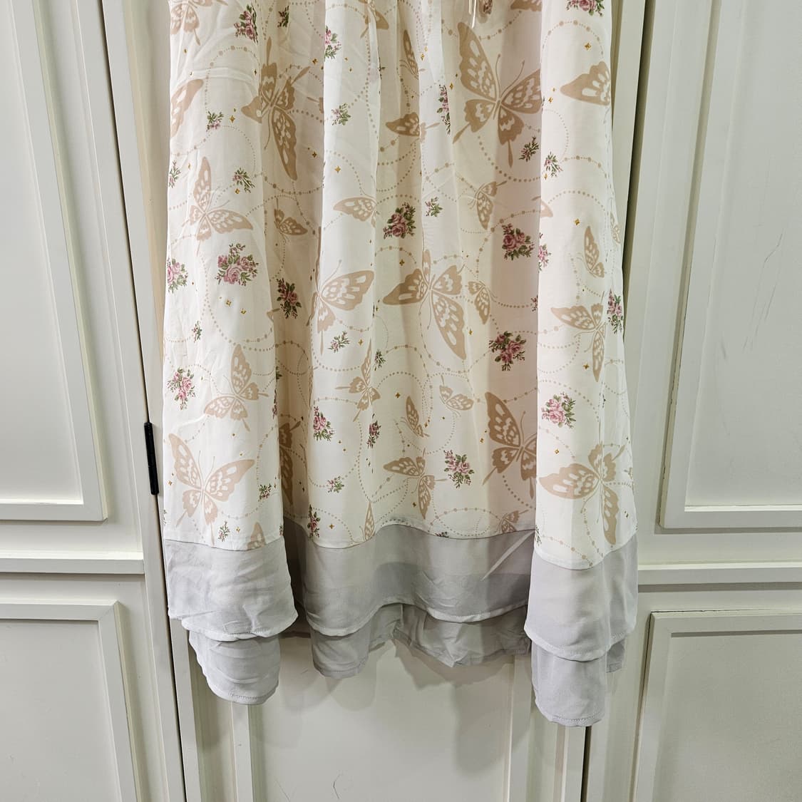 Axes Femme(엑시즈팜) 나비 로즈 레이스 원피스 상품이미지3